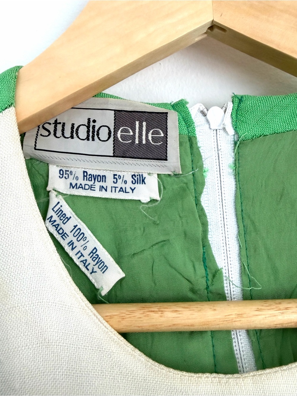Vintage 1960s Silk Mod Shift Dress - Studio Elle - Made in Italy- Small - Picture 7 of 9